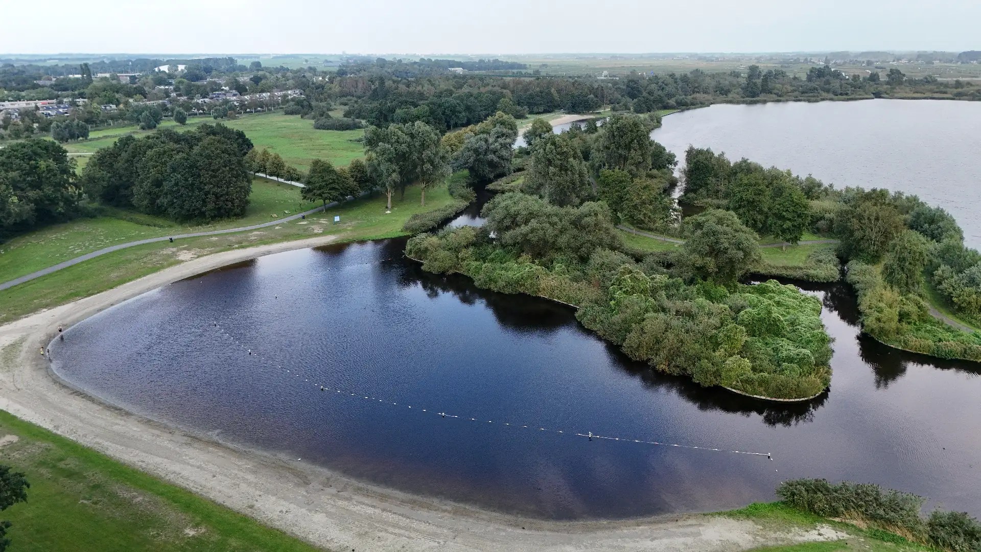 View of the Jagersveld and lake from above.