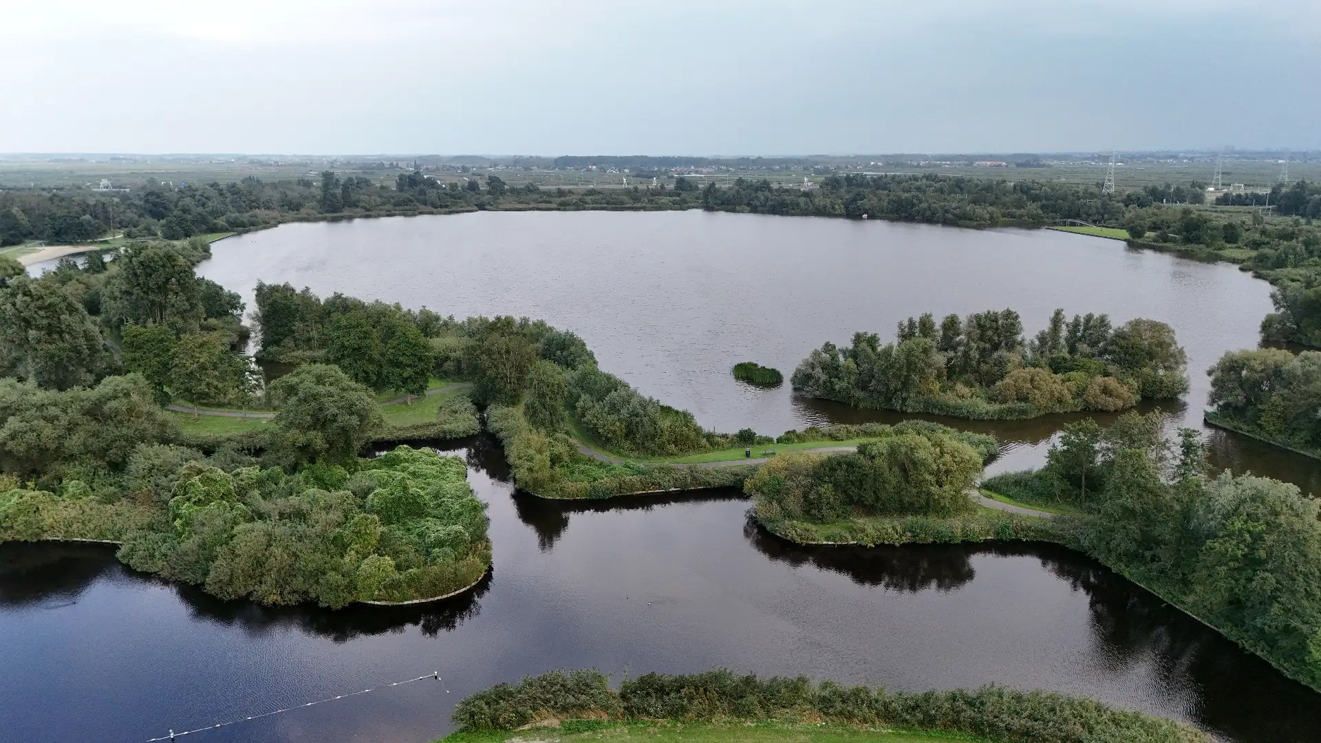 View of the Jagersveld and lake from above.